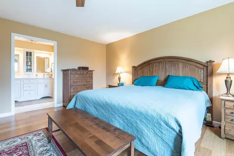 Bedroom - 2258 E Cape Cod Dr, Bloomington, IN 47401 photo 2 of 4