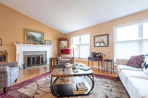 Living - 2258 E Cape Cod Dr, Bloomington, IN 47401 photo 2 of 4