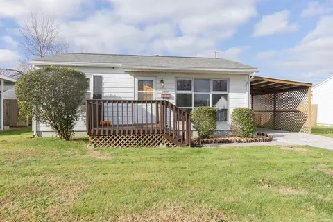 1751 S Parker Dr, Evansville, IN 47714