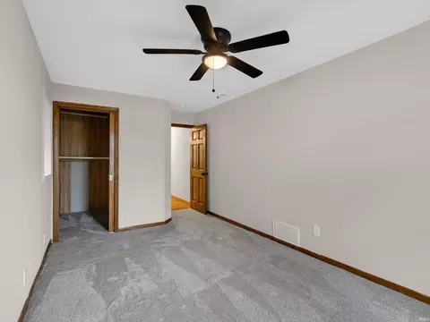 Bedroom - 1301 Eichel Ave, Evansville, IN 47711 photo 3 of 6