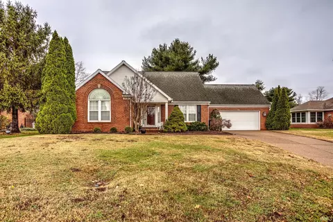 7508 Julius Ct, Evansville, IN 47715