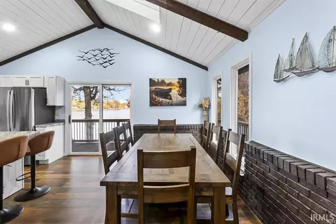 Dining - 8652 E Koher Rd, Syracuse, IN 46567 photo 2 of 2