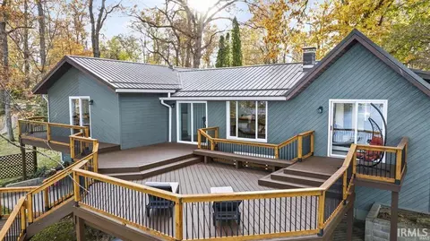 Exterior - 8652 E Koher Rd, Syracuse, IN 46567 photo 1 of 7