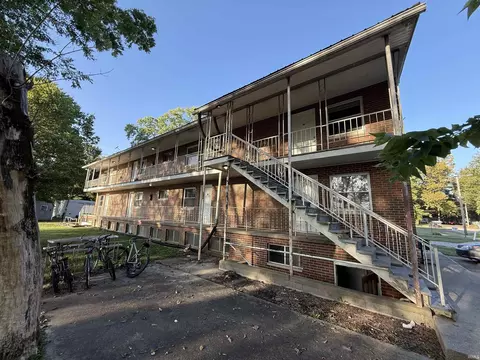 627 Frederick St, New Harmony, IN 47631
