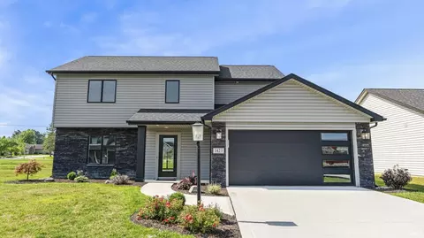 1423 Herdsman Blvd, Huntertown, IN 46748