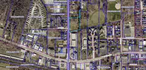 632 N Oak Dr, Plymouth, IN 46563