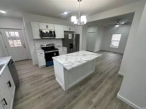 408 L St, Bedford, IN 47421 photo 8