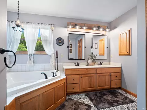 Bath - 432 County Road 17, Ashley, IN 46705 photo 2 of 3