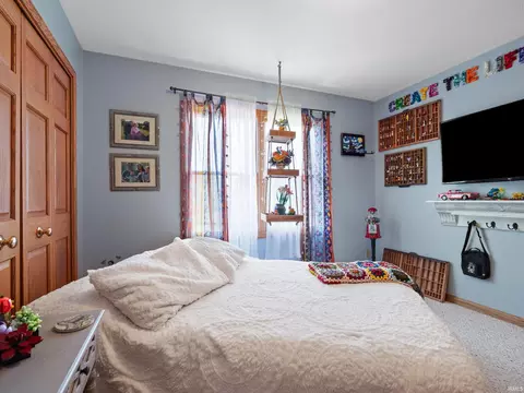 Bedroom - 432 County Road 17, Ashley, IN 46705 photo 4 of 6