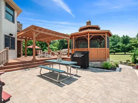 Exterior - 432 County Road 17, Ashley, IN 46705 photo 3 of 14