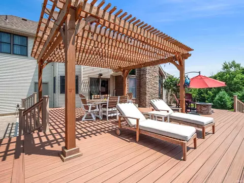 Exterior - 432 County Road 17, Ashley, IN 46705 photo 6 of 14