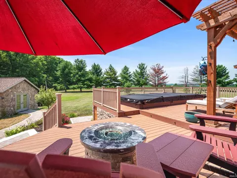 Exterior - 432 County Road 17, Ashley, IN 46705 photo 11 of 14