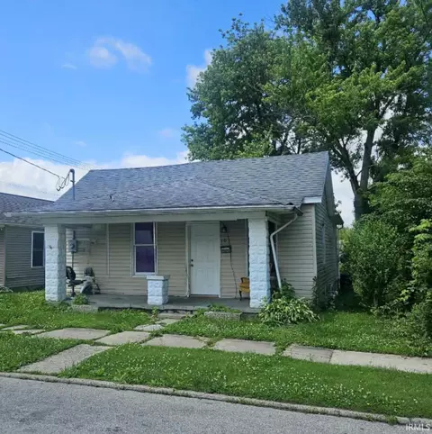 103 NE 15th St, Washington, IN 47501