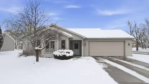 1525 Fall Creek Pkwy, Fort Wayne, IN 46808