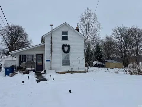 305 S Mckee St, Macy, IN 46951
