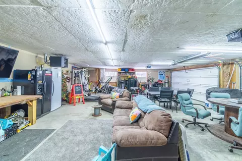 914 E King St, Garrett, IN 46738 photo 33