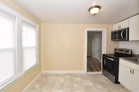 135 Eckman St, South Bend, IN 46614 photo 12