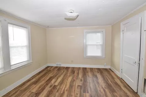 135 Eckman St, South Bend, IN 46614 photo 6