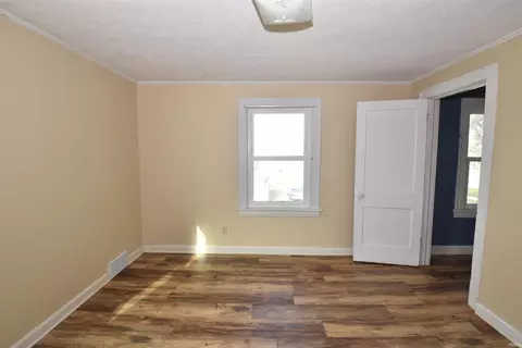 135 Eckman St, South Bend, IN 46614 photo 18