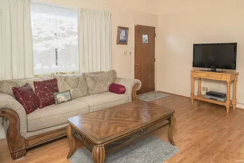 150 E Sunny Slopes Dr, Bloomington, IN 47401 photo 6