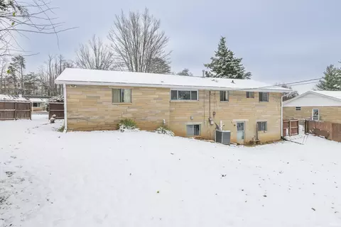 150 E Sunny Slopes Dr, Bloomington, IN 47401 photo 29
