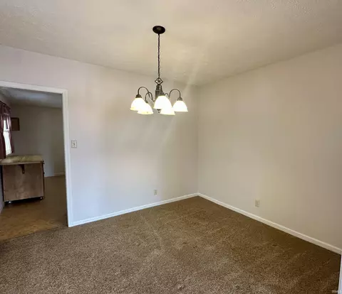 205 E Franklin St, Delphi, IN 46923 photo 8