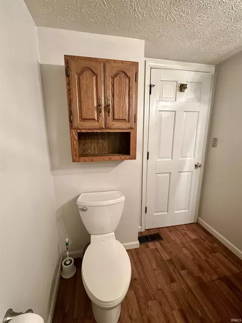 205 E Franklin St, Delphi, IN 46923 photo 12
