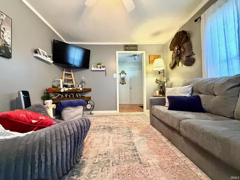 Living - 808 Spice Valley Rd, Mitchell, IN 47446 photo 3 of 4