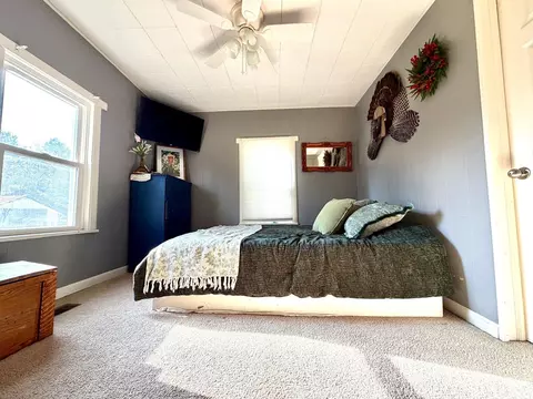 Bedroom - 808 Spice Valley Rd, Mitchell, IN 47446 photo 2 of 2