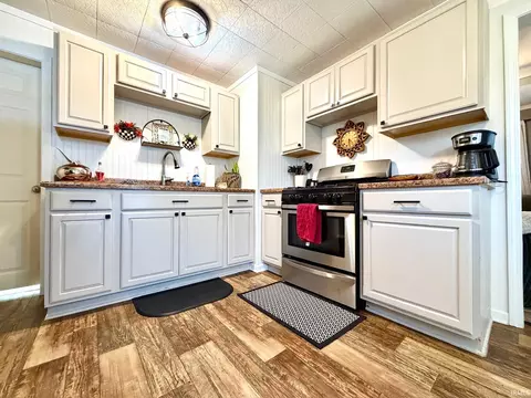 Kitchen - 808 Spice Valley Rd, Mitchell, IN 47446 photo 2 of 4