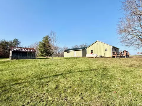 Exterior - 808 Spice Valley Rd, Mitchell, IN 47446 photo 7 of 8