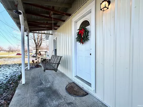 Exterior - 808 Spice Valley Rd, Mitchell, IN 47446 photo 3 of 8