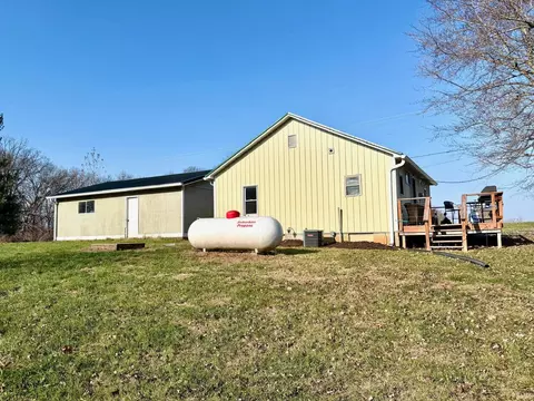 Exterior - 808 Spice Valley Rd, Mitchell, IN 47446 photo 6 of 8