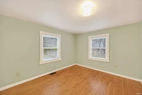 Bedroom - 917 N Maple St, Bloomington, IN 47404 photo 2 of 5