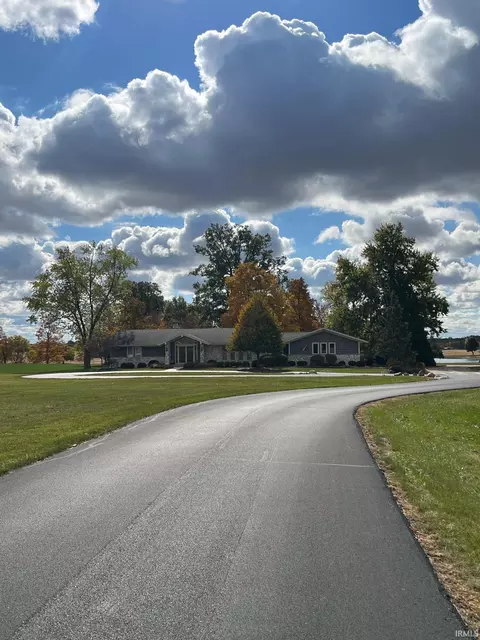 4162 E St Rd 124 Rd, Bluffton, IN 46714