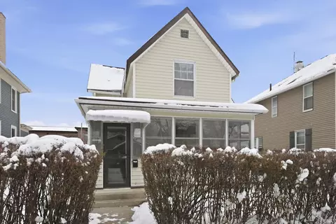 705 Lawton Pl, Fort Wayne, IN 46805