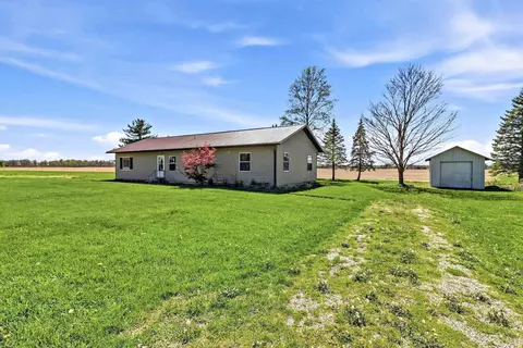 1614 Muncie Pike, Jonesboro, IN 46938