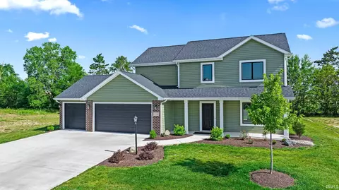 11132 Carob Thorn Trl, Roanoke, IN 46783
