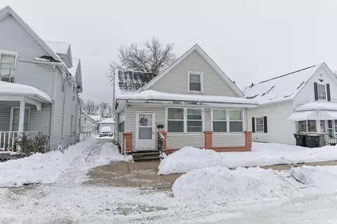 1534 Dunham St, South Bend, IN 46619