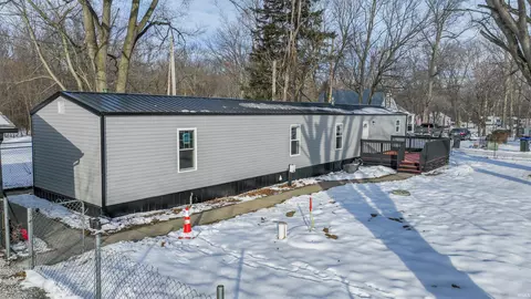 4706 E Ravinea Loop, Monticello, IN 47960