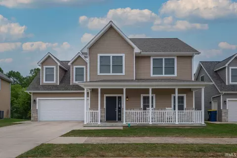 2870 E Creeks Edge Dr, Bloomington, IN 47401 photo 1