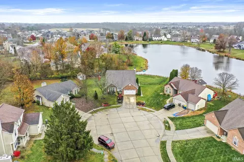 516 Palmyra Dr, Indianapolis, IN 46239