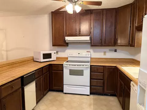 1101 E Carnaby St, Bloomington, IN 47401 photo 11