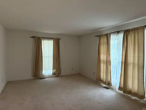 1101 E Carnaby St, Bloomington, IN 47401 photo 4