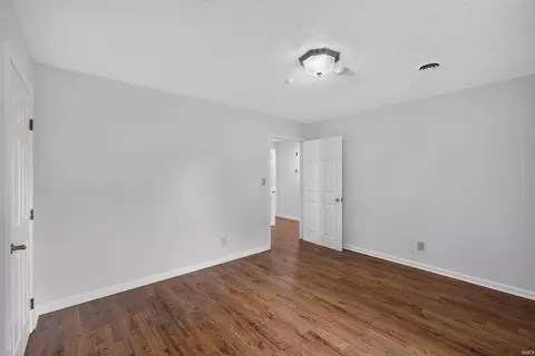 Bedroom - 411 N Pine St, Brazil, IN 47834 photo 3 of 4
