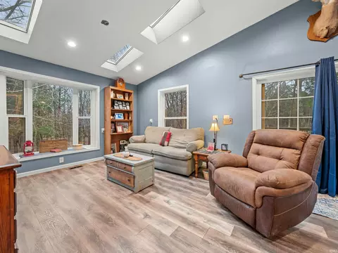 Living - 282 Wyler Ln, Mitchell, IN 47446 photo 4 of 5