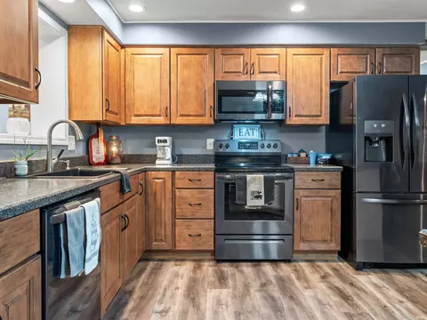 Kitchen - 282 Wyler Ln, Mitchell, IN 47446 photo 3 of 4
