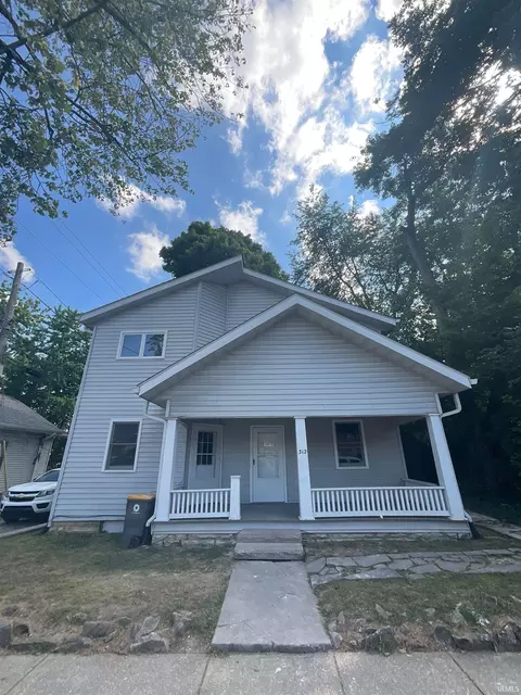 Exterior - 312 E 8th St, Bloomington, IN 47408 photo 1 of 2