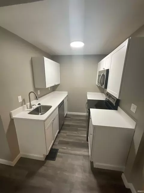 Kitchen - 312 E 8th St, Bloomington, IN 47408 photo 1 of 1