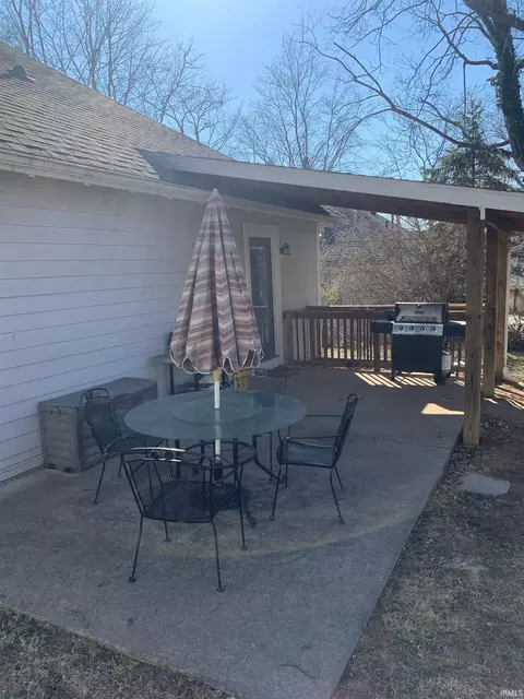 215 E 15th St, Bloomington, IN 47408 photo 15